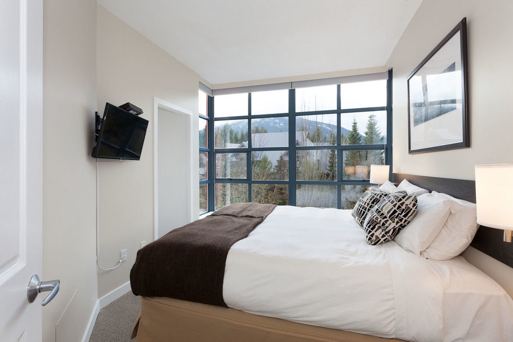 Alpenglow Suite: Whistler Village Mountain Retreat Exterior photo